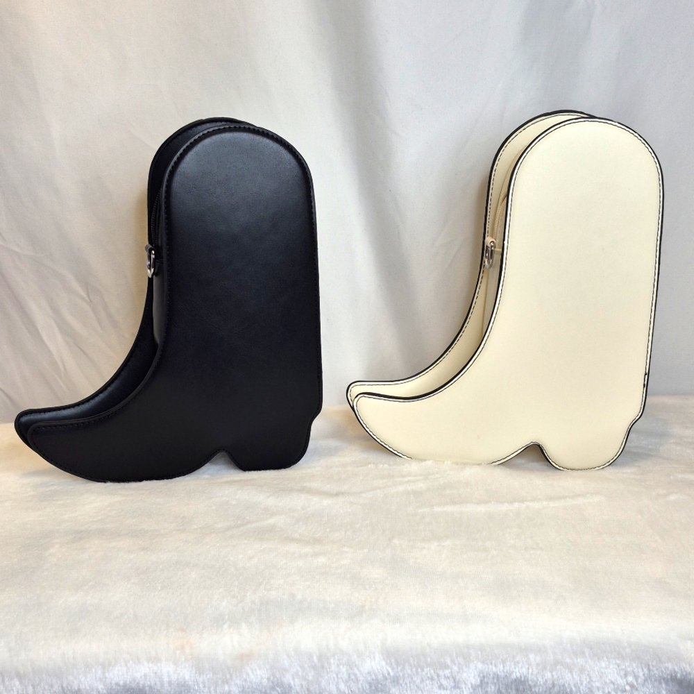 Cowgirl Boot Crossbody Bag BLACK👢 - Picture 15 of 17
